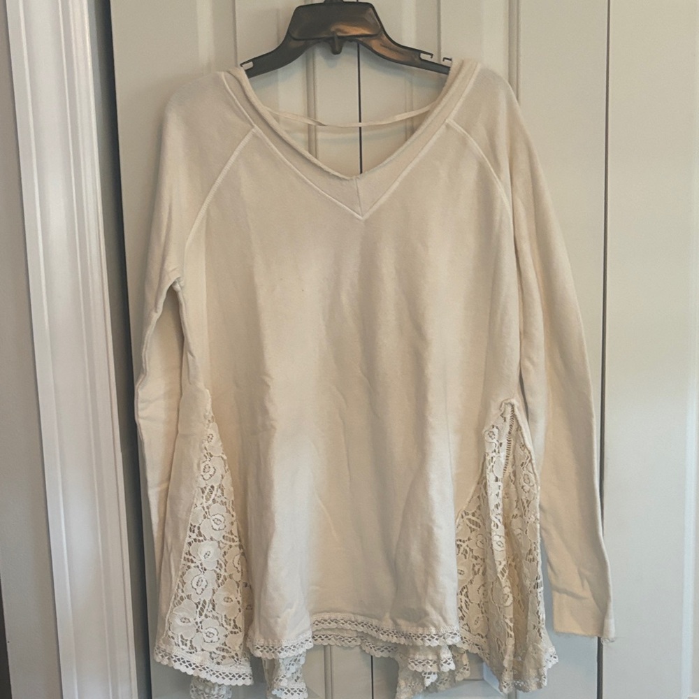 Free People Cream Lace Accent Sweatshirt Size XS